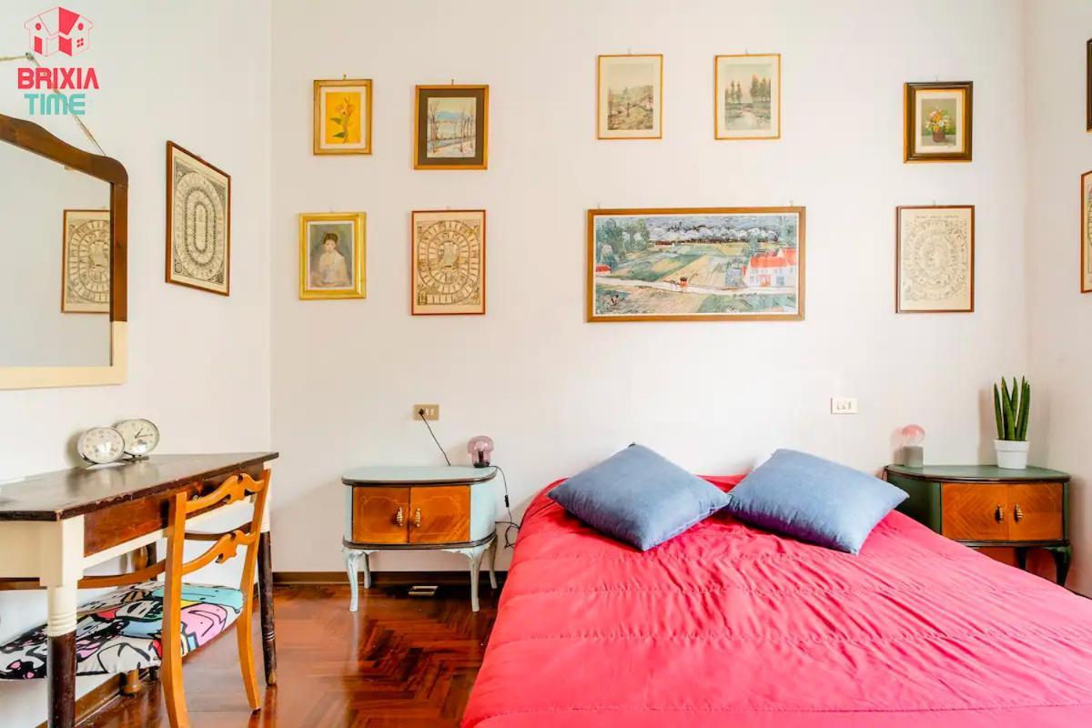 Brixia Time Case - In Villa Con Giardino Брешия Экстерьер фото